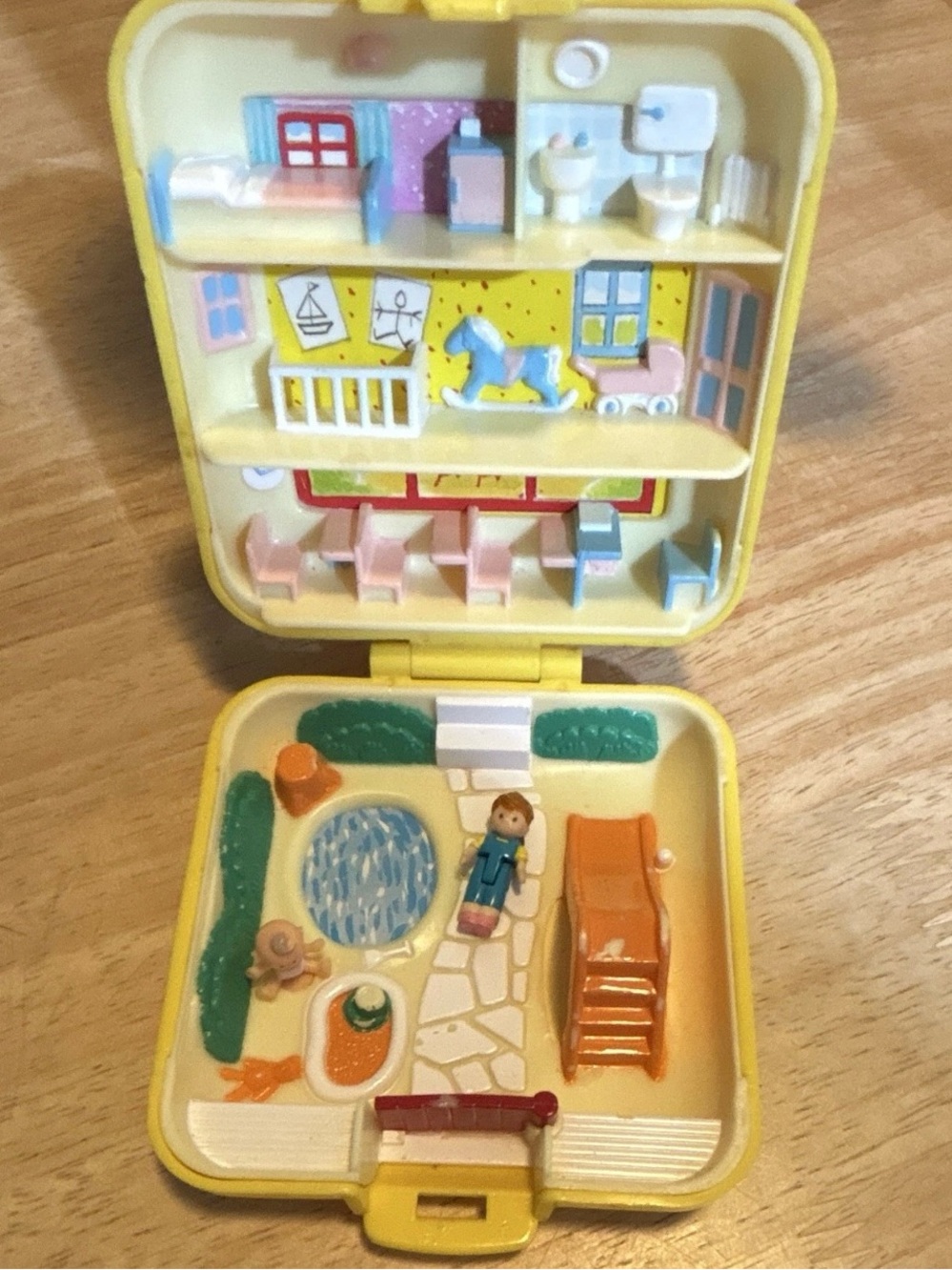 Vintage 1989 Bluebird Polly Pocket Midge's Play School w/ Baby & Polly - No Car